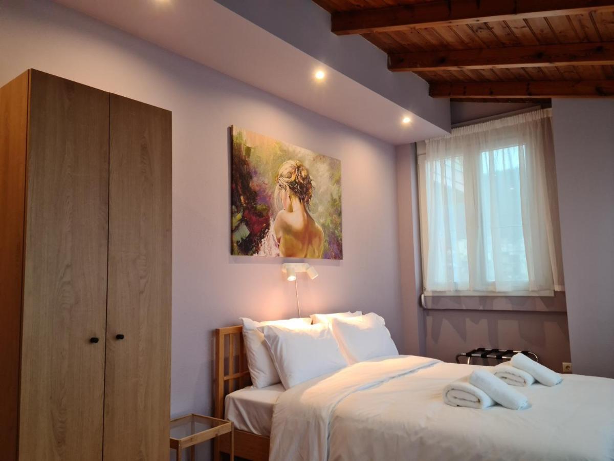 Comfy Urban Apartment Ioannina Ngoại thất bức ảnh